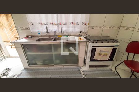 Casa à venda com 198m², 4 quartos e 2 vagas Casa à venda com 198m², 4 quartos e 2 vagasCozinha