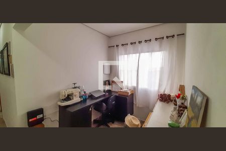 Casa à venda com 198m², 4 quartos e 2 vagas Casa à venda com 198m², 4 quartos e 2 vagasEdícula - Ateliê