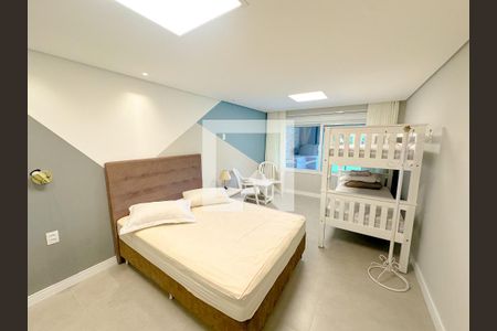 Apartamento para alugar com 130m², 2 quartos e 2 vagasQuarto