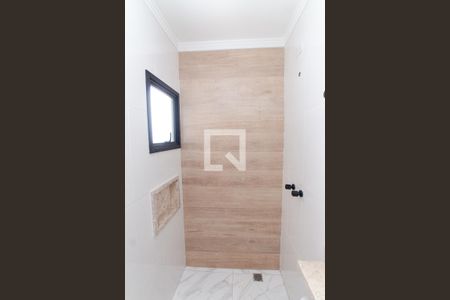 Casa à venda com 160m², 3 quartos e 3 vagasBanheiro da Suíte 1