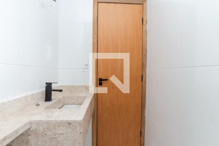 Casa à venda com 160m², 3 quartos e 3 vagasBanheiro da Suíte 1