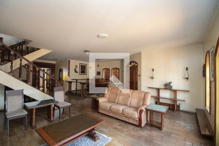 Sala 1 de casa à venda com 4 quartos, 365m² em Vila Paiva, São Paulo