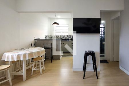 Sala de apartamento para alugar com 1 quarto, 45m² em Canto do Forte, Praia Grande