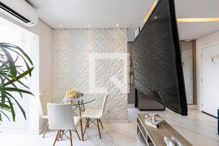 Sala de apartamento à venda com 2 quartos, 51m² em Água Branca, São Paulo