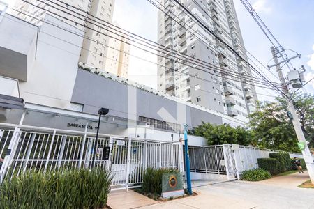 Fachada de apartamento à venda com 2 quartos, 51m² em Água Branca, São Paulo