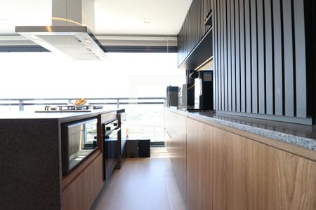 Detalhe Varanda e Cozinha de apartamento à venda com 2 quartos, 89m² em Vila Leopoldina, São Paulo