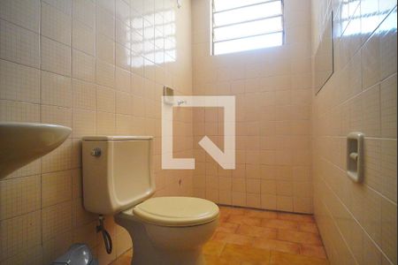Banheiro de apartamento à venda com 1 quarto, 35m² em Rondônia, Novo Hamburgo