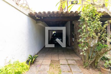 Garagem de casa à venda com 4 quartos, 219m² em Piratininga, Niterói