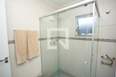 Banheiro do primeiro piso de casa à venda com 2 quartos, 230m² em Harmonia, Canoas