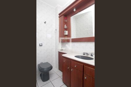 Banheiro Quarto 1 Suíte de apartamento à venda com 3 quartos, 280m² em Mont Serrat, Porto Alegre