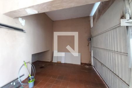 Garagem de casa à venda com 3 quartos, 250m² em Vila Georgina, Campinas