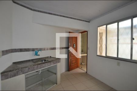 Cozinha de casa para alugar com 1 quarto, 42m² em Cascadura, Rio de Janeiro