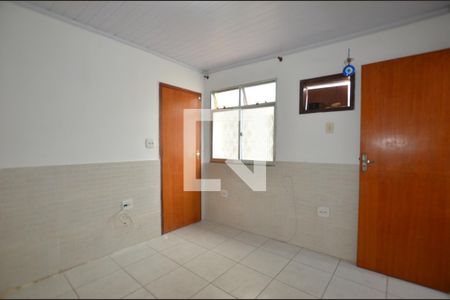Quarto Suíte de casa para alugar com 1 quarto, 42m² em Cascadura, Rio de Janeiro