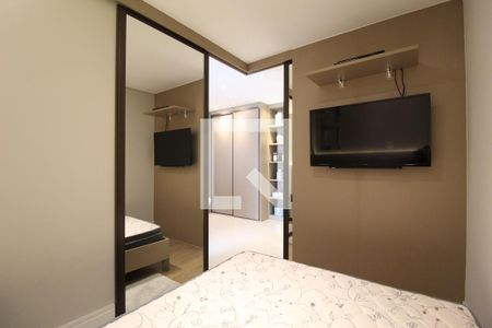 Quarto de kitnet/studio para alugar com 1 quarto, 38m² em Indianópolis, São Paulo