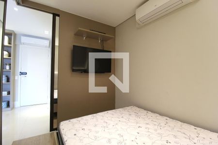 Quarto de kitnet/studio para alugar com 1 quarto, 38m² em Indianópolis, São Paulo