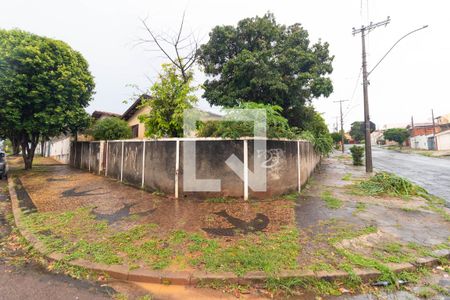 Fachada de casa à venda com 3 quartos, 113m² em Jardim Conceição, Campinas