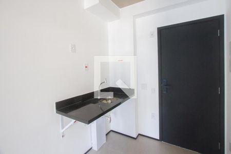 Cozinha de kitnet/studio à venda com 1 quarto, 22m² em Santo Amaro, São Paulo
