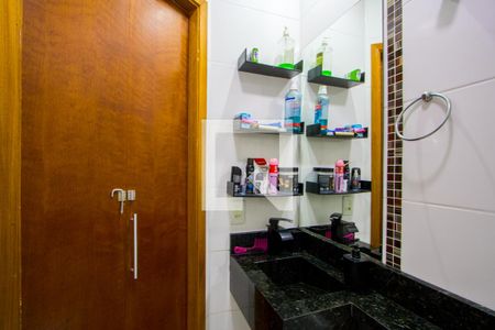 Banheiro de apartamento para alugar com 2 quartos, 86m² em Vila Vitória, Santo André