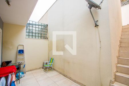 Quintal de apartamento para alugar com 2 quartos, 86m² em Vila Vitória, Santo André