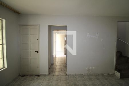Sala de casa à venda com 3 quartos, 150m² em Jardim Picolo, São Paulo