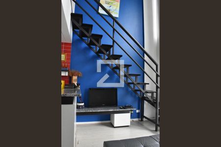 Sala/Cozinha de apartamento para alugar com 1 quarto, 46m² em Centro, Curitiba