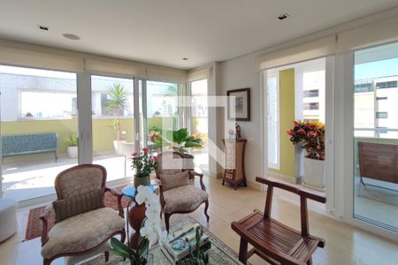 Sala de Estar de apartamento à venda com 4 quartos, 370m² em Cambuí, Campinas