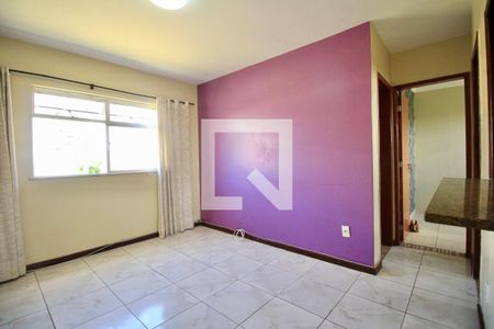 Sala de apartamento para alugar com 2 quartos, 50m² em Doron, Salvador