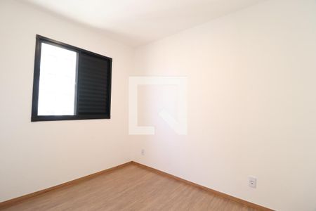 Quarto 2 - Suíte de apartamento para alugar com 2 quartos, 56m² em Shopping Park, Uberlândia