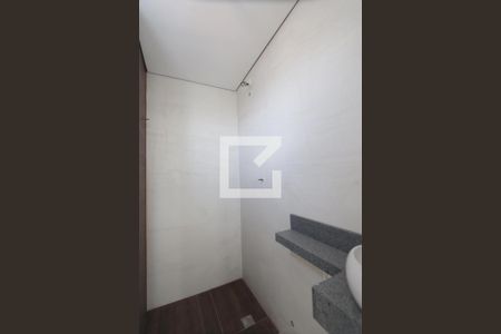 Banheiro de apartamento à venda com 2 quartos, 44m² em Cidade Continental, São Paulo