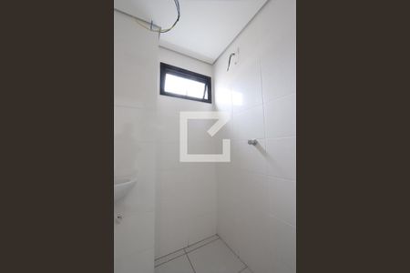 Banheiro de kitnet/studio à venda com 1 quarto, 30m² em Cidade Continental, São Paulo
