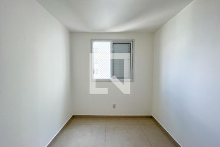 Quarto 1 de apartamento para alugar com 2 quartos, 43m² em Jardim Íris, São Paulo