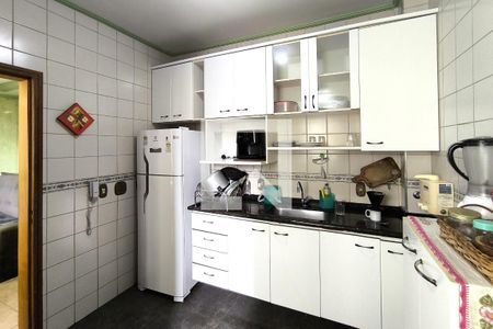 Cozinha de apartamento à venda com 2 quartos, 56m² em Jardim Samambaia, Jundiaí