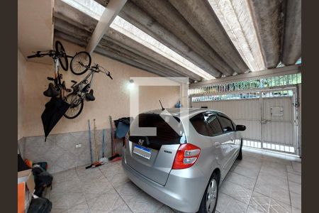 Garagem de casa à venda com 3 quartos, 150m² em Interlagos, São Paulo