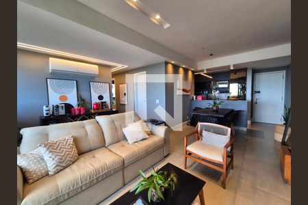 Sala de apartamento à venda com 2 quartos, 87m² em Barra da Tijuca, Rio de Janeiro