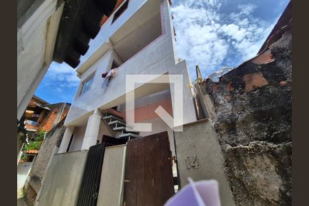 Fachada de casa à venda com 3 quartos, 350m² em Recreio dos Bandeirantes, Rio de Janeiro