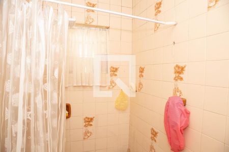 Banheiro Social de casa à venda com 4 quartos, 100m² em Vila Harmonia, Guarulhos
