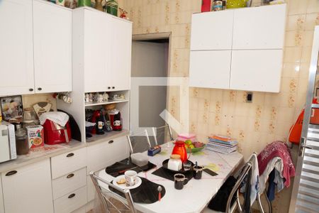 Cozinha de casa à venda com 4 quartos, 100m² em Vila Harmonia, Guarulhos