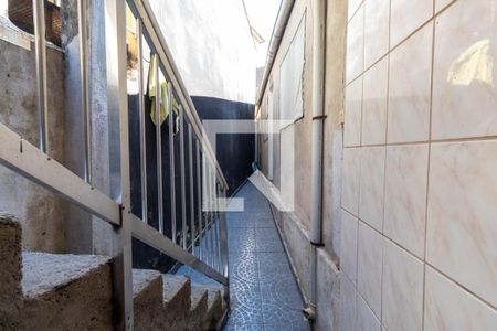 Corredor de casa à venda com 5 quartos, 250m² em Vila Nhocuné, São Paulo