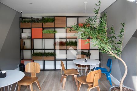 Área comum - Sala de estudo de apartamento para alugar com 2 quartos, 42m² em Socorro, São Paulo