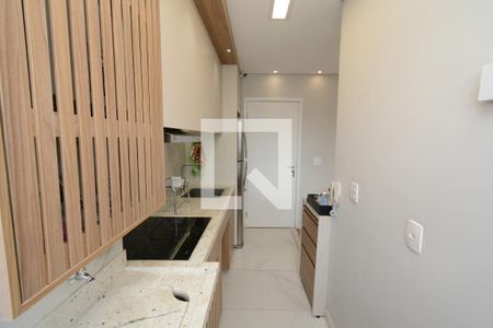 Cozinha de apartamento para alugar com 2 quartos, 42m² em Socorro, São Paulo