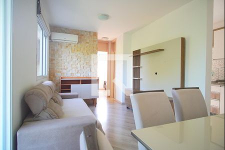 Sala de apartamento para alugar com 2 quartos, 54m² em Humaitá, Porto Alegre