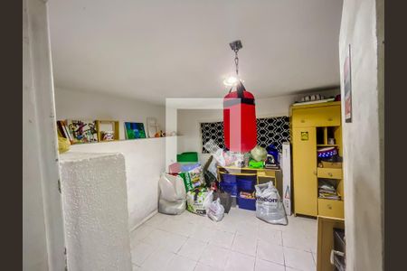 Quarto de Serviço de casa à venda com 2 quartos, 209m² em Partenon, Porto Alegre