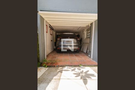 Garagem de casa à venda com 2 quartos, 209m² em Partenon, Porto Alegre