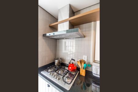 Detalhe da cozinha de apartamento à venda com 3 quartos, 168m² em Centro Empresarial Tamboré, Santana de Parnaíba