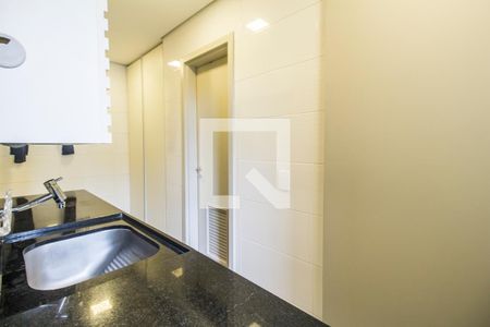 Área de Serviço de apartamento à venda com 3 quartos, 168m² em Centro Empresarial Tamboré, Santana de Parnaíba