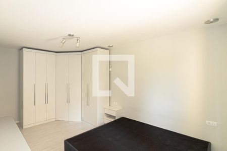 Quarto 1 de casa para alugar com 2 quartos, 50m² em Itaim Bibi, São Paulo