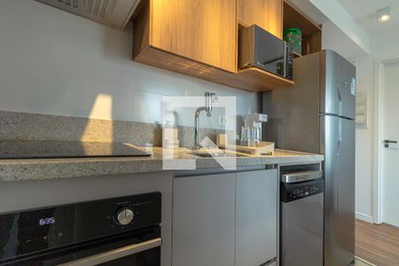 Cozinha de apartamento para alugar com 2 quartos, 40m² em Indianópolis, São Paulo