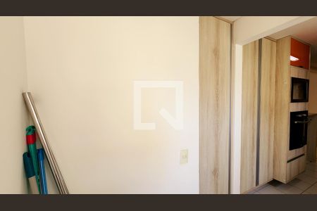 Apartamento à venda com 78m², 2 quartos e 2 vagasCozinha e Área de Serviço