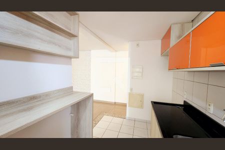 Apartamento à venda com 78m², 2 quartos e 2 vagasCozinha e Área de Serviço