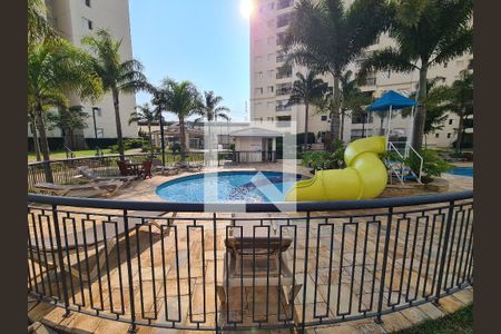 Apartamento à venda com 78m², 2 quartos e 2 vagasÁrea comum - Piscina